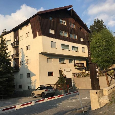 Il Capriolo Villa Oulx Exterior foto